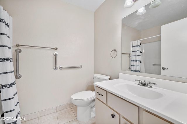 1146 S Alpine Circle, Green Valley, AZ 85614