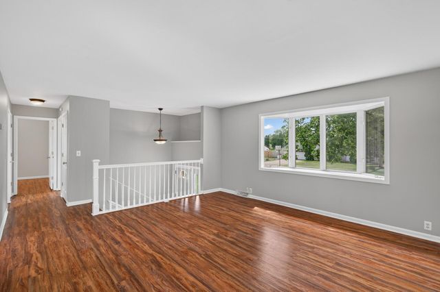 3035 165th Lane NE, Ham Lake, MN 55304