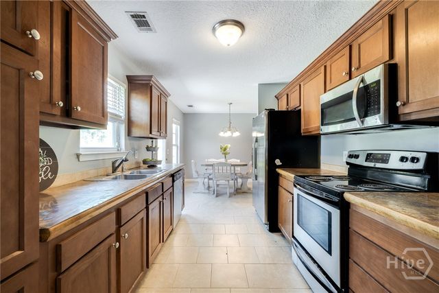 280 Barrister Circle, Guyton, GA 31312