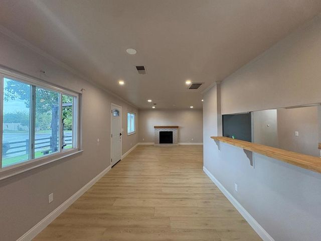 6042 Coad Lane, Riverbank, CA 95367