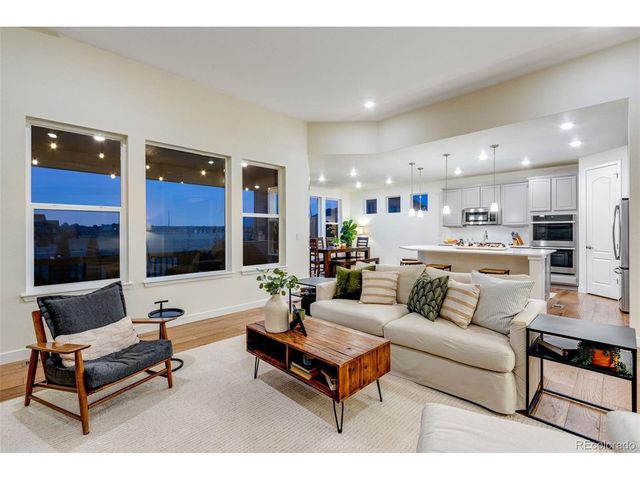 6988 Thunderview St, Timnath, CO 80547