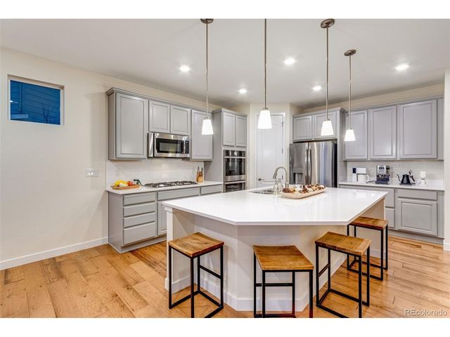 6988 Thunderview St, Timnath, CO 80547