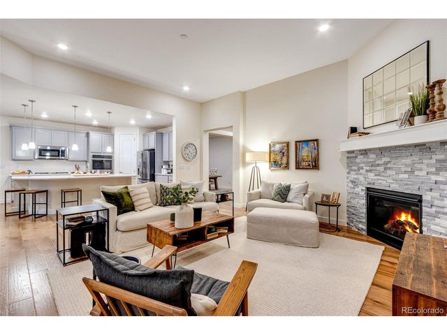 6988 Thunderview St, Timnath, CO 80547