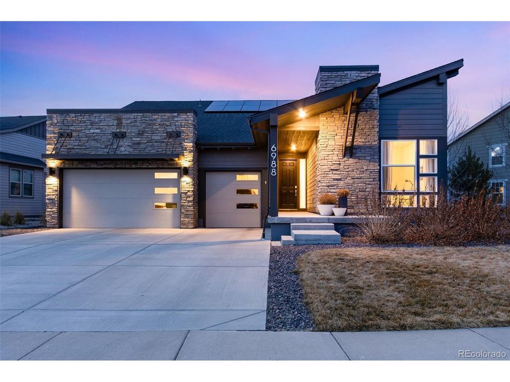 6988 Thunderview St, Timnath, CO 80547