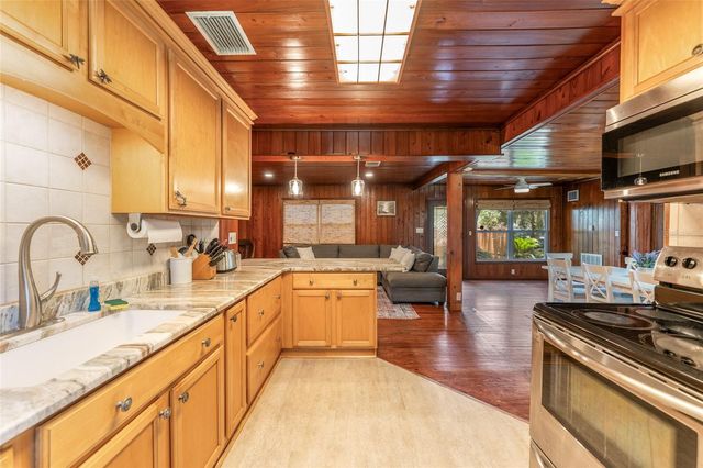 8456 W MISS MAGGIE DRIVE, Homosassa, FL 34448