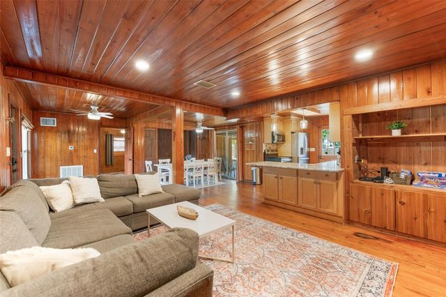 8456 W MISS MAGGIE DRIVE, Homosassa, FL 34448