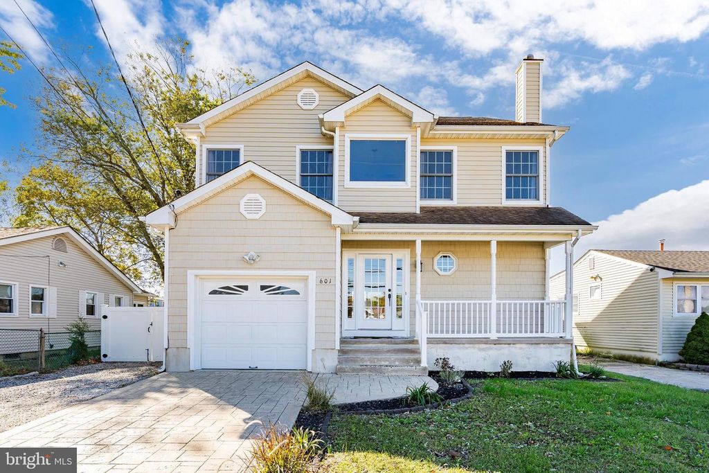 601 LAUREL BLVD, Lanoka Harbor, NJ 08734