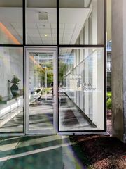 9655 Woods Drive 517, Skokie, IL 60077