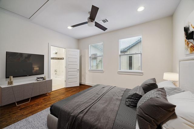 4833 Chenevert Street, Houston, TX 77004