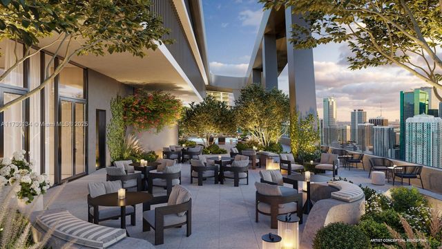 99 SW 7th St PH-3703, Miami, FL 33131