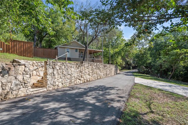 115 Vicinity TRL, Spicewood, TX 78669