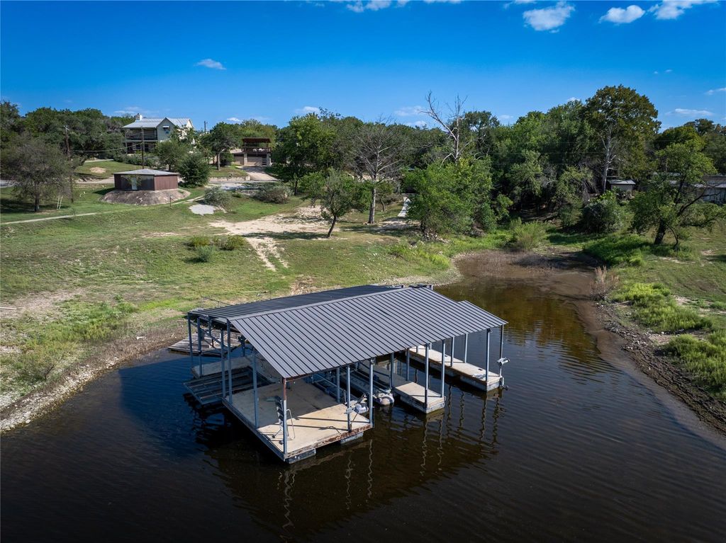 115 Vicinity TRL, Spicewood, TX 78669