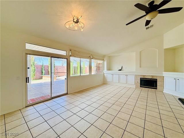 2547 Serenity Hollow Drive, Henderson, NV 89052