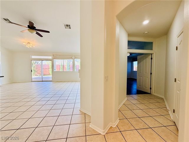 2547 Serenity Hollow Drive, Henderson, NV 89052