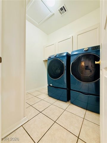 2547 Serenity Hollow Drive, Henderson, NV 89052