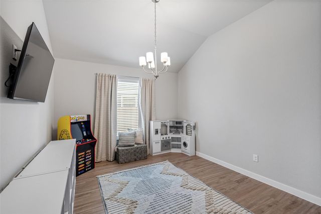 26175 Ethereal Road, La Marque, TX 77568