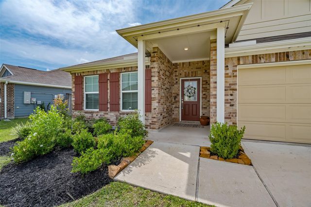 26175 Ethereal Road, La Marque, TX 77568