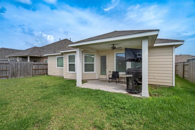 26175 Ethereal Road, La Marque, TX 77568