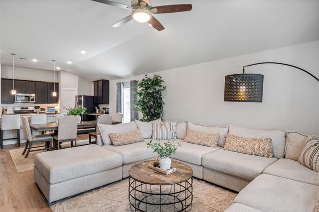 26175 Ethereal Road, La Marque, TX 77568