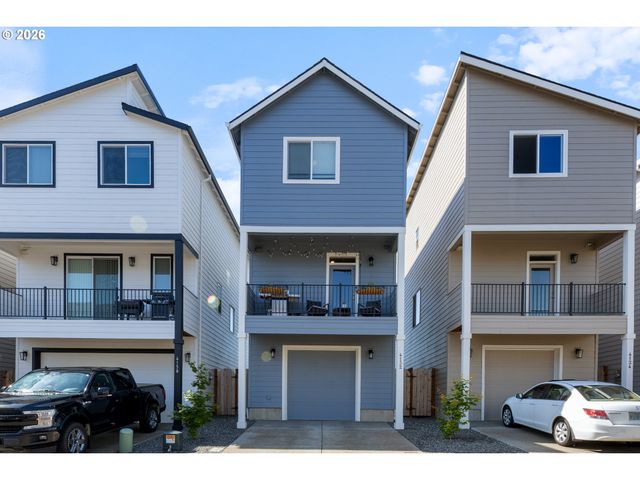 4132 E LABISH Ln, Newberg, OR 97132