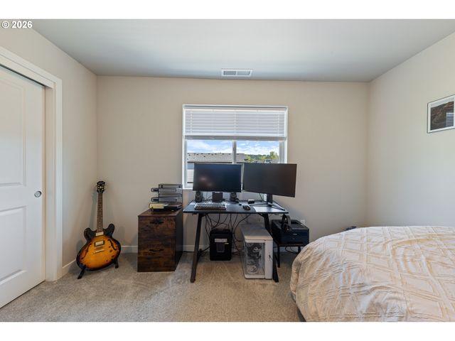 4132 E LABISH Ln, Newberg, OR 97132