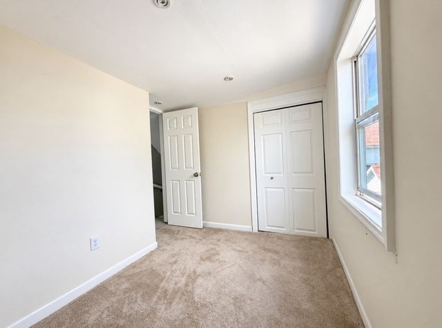 298 Onset Ave, Wareham, MA 02558