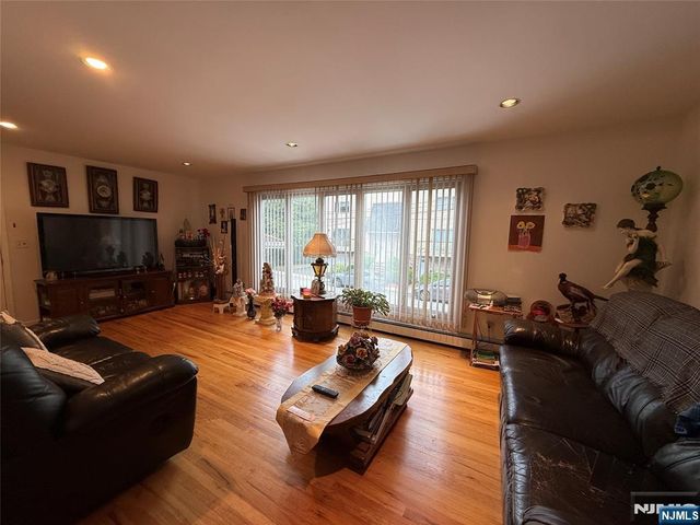 2457 8th Street, Fort Lee, NJ 07024