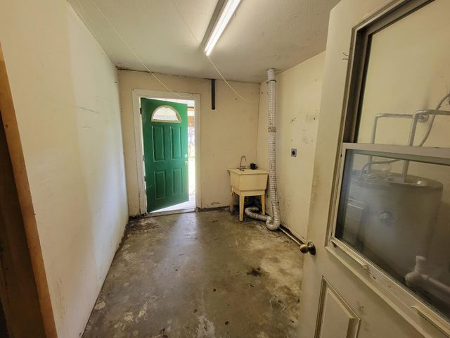 3311 NW 24th Avenue, Okeechobee, FL 34972