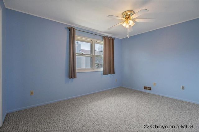 1458 TRENT CT, Cheyenne, WY 82009