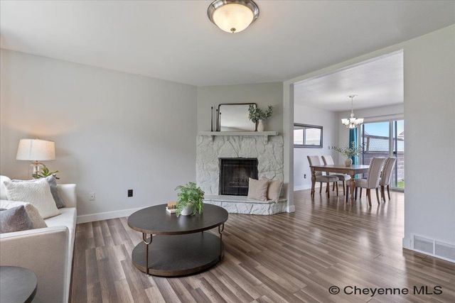 1458 TRENT CT, Cheyenne, WY 82009