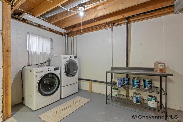 1458 TRENT CT, Cheyenne, WY 82009