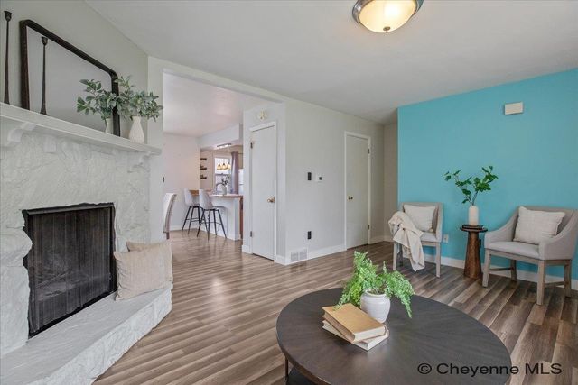 1458 TRENT CT, Cheyenne, WY 82009