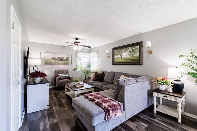 19 Earl Drive, Chili, NY 14624