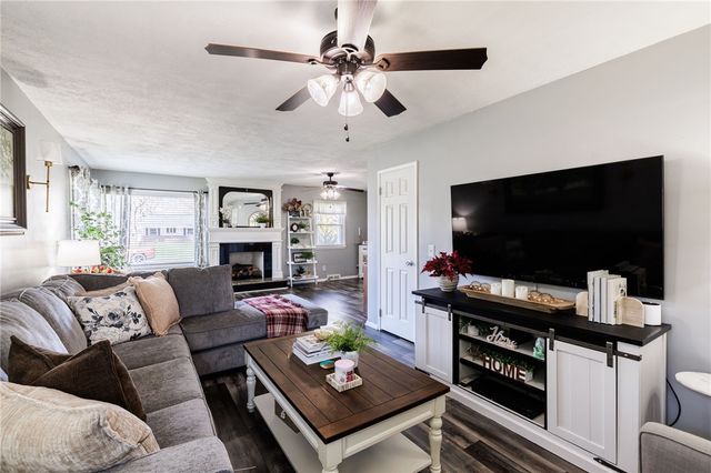 19 Earl Drive, Chili, NY 14624