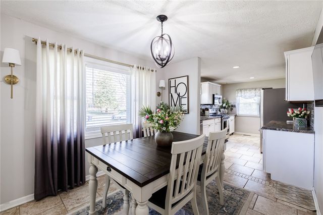 19 Earl Drive, Chili, NY 14624