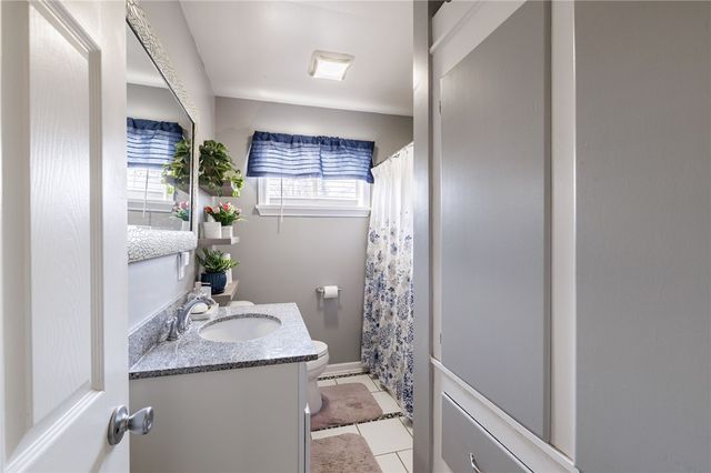 19 Earl Drive, Chili, NY 14624