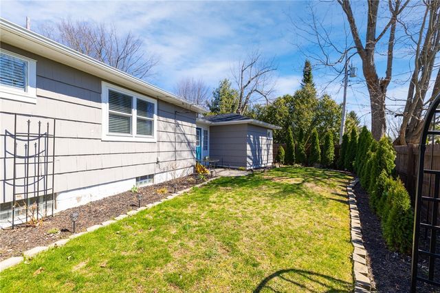 19 Earl Drive, Chili, NY 14624