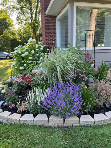 19 Earl Drive, Chili, NY 14624