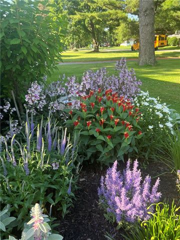 19 Earl Drive, Chili, NY 14624