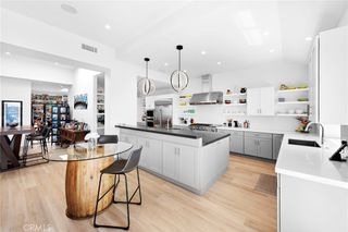 17 Monaco 12, Newport Beach, CA 92660