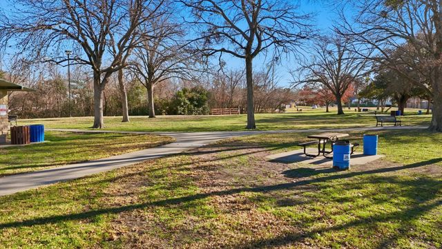 626 Nottingham Drive, Richardson, TX 75080