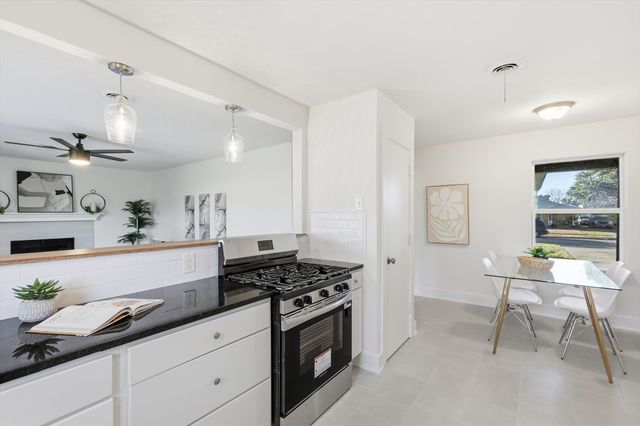 626 Nottingham Drive, Richardson, TX 75080