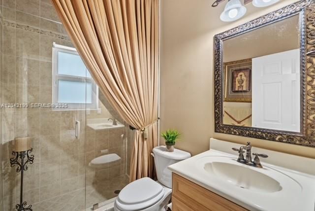 15763 NW 80th Ave, Miami Lakes, FL 33016