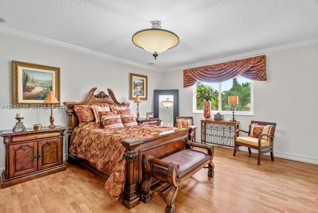 15763 NW 80th Ave, Miami Lakes, FL 33016