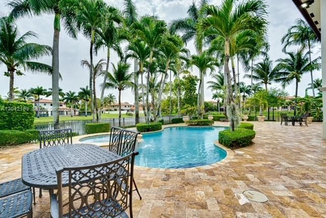 15763 NW 80th Ave, Miami Lakes, FL 33016