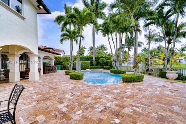 15763 NW 80th Ave, Miami Lakes, FL 33016