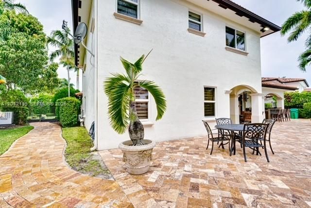 15763 NW 80th Ave, Miami Lakes, FL 33016