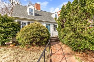 611 Franklin St, Melrose, MA 02176