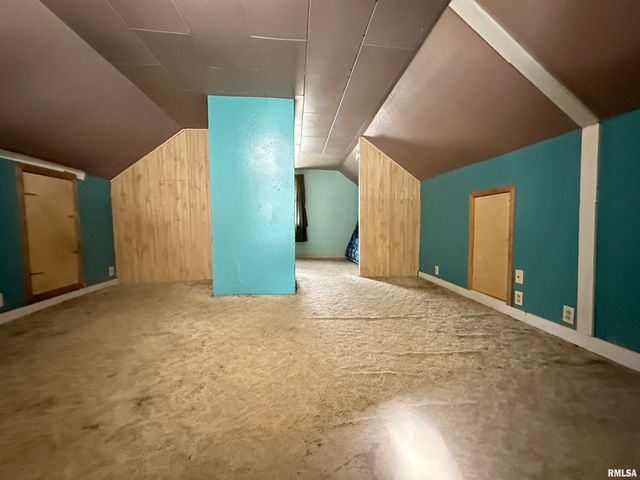 504 CATHERINE Street, Pekin, IL 61554