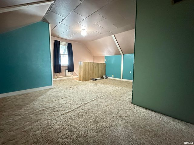 504 CATHERINE Street, Pekin, IL 61554